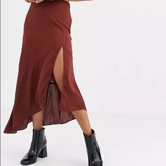 Free People Dresses & Skirts - Free People Satin Midi Skirt